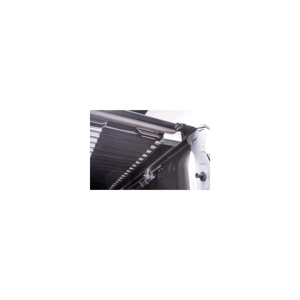 Revolver X2 Bak-39330 Hard Roll Up Tonneau Cover