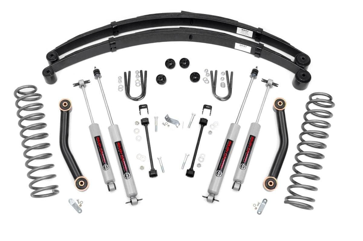 Rough Country 4.5" Lift Kit for 4WD 1984-2001 Jeep Cherokee XJ - 633N2