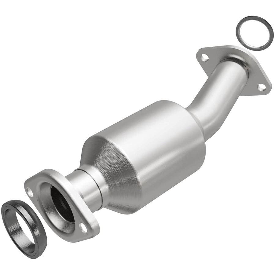 California Grade MagnaFlow Catalytic Converter 5592557: Direct-Fit, Compatible with 2011 Toyota Sienna (CARB Compliant)