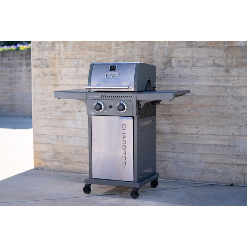 2 BURNER Char-Broil GAS GRILL