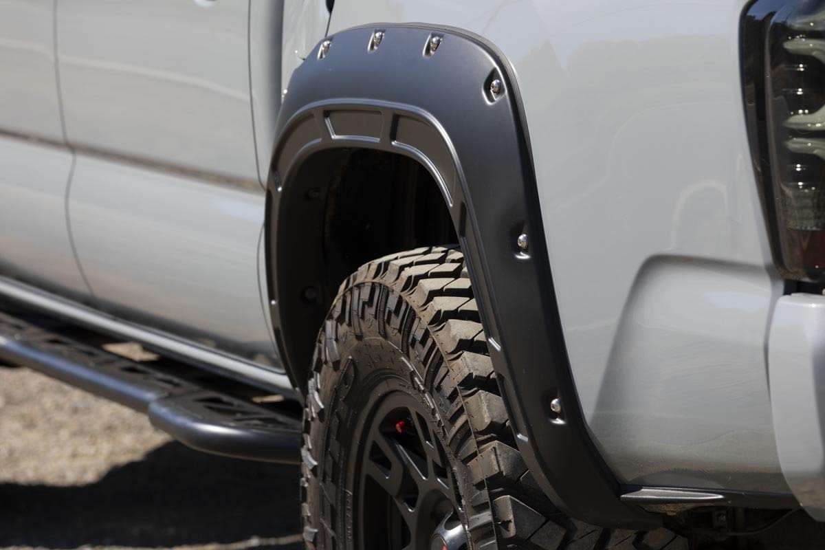 Defender Fender Flares Rough Country for 2016-2023 Toyota Tacoma - A-T11621