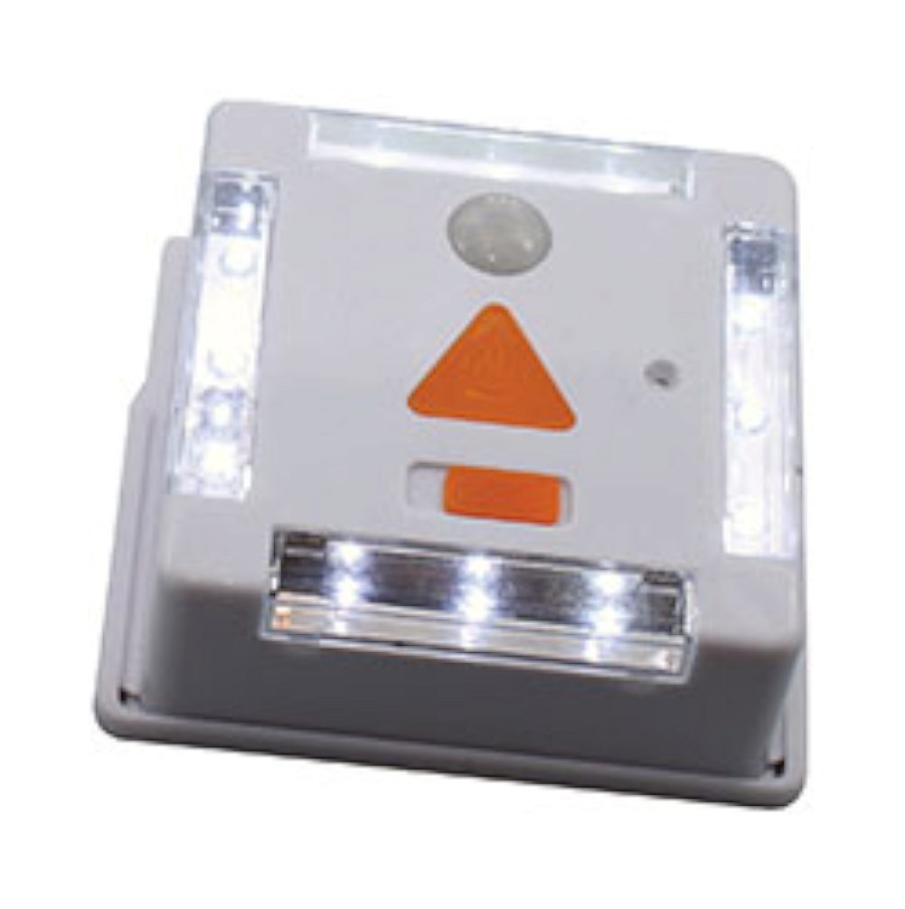 12-LED Tri-Lynx 00026W Light with Motion and Dusk/Dawn Sensor White
