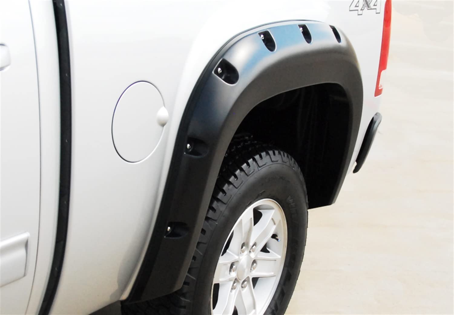 Lund Elite Series RX109T Black Rivet Style Textured Front and Rear Fender Flare - 4 Piece