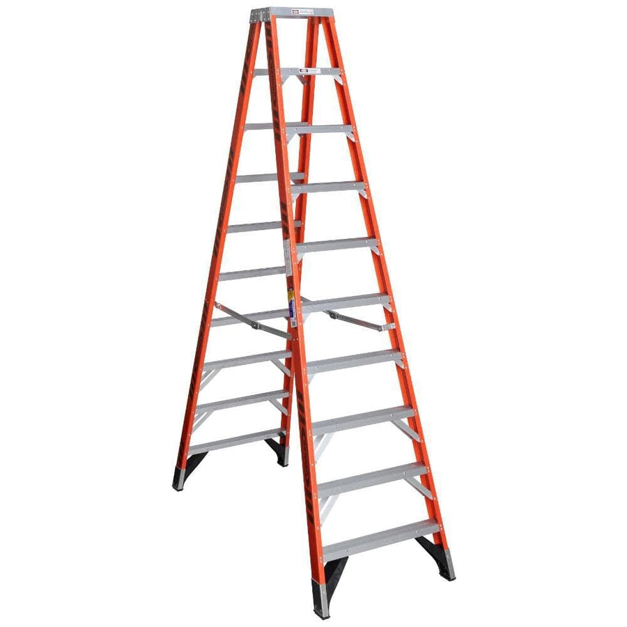 Twin Stepladder, Werner Fbrgls, IAA, 10ft, T7400