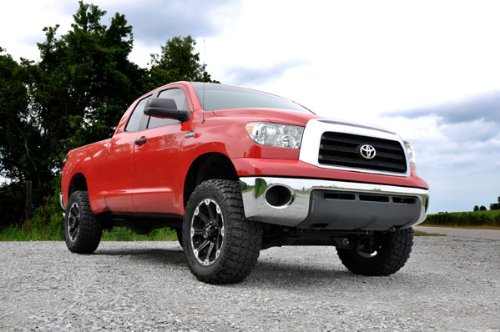4.5" Rough Country Suspension Lift Kit for 2007-2015 Toyota Tundra - 75330