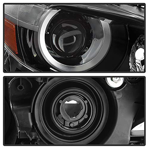 Projector Headlights Xtune (PRO-JH-MAZDA317-OE-R) (OE)