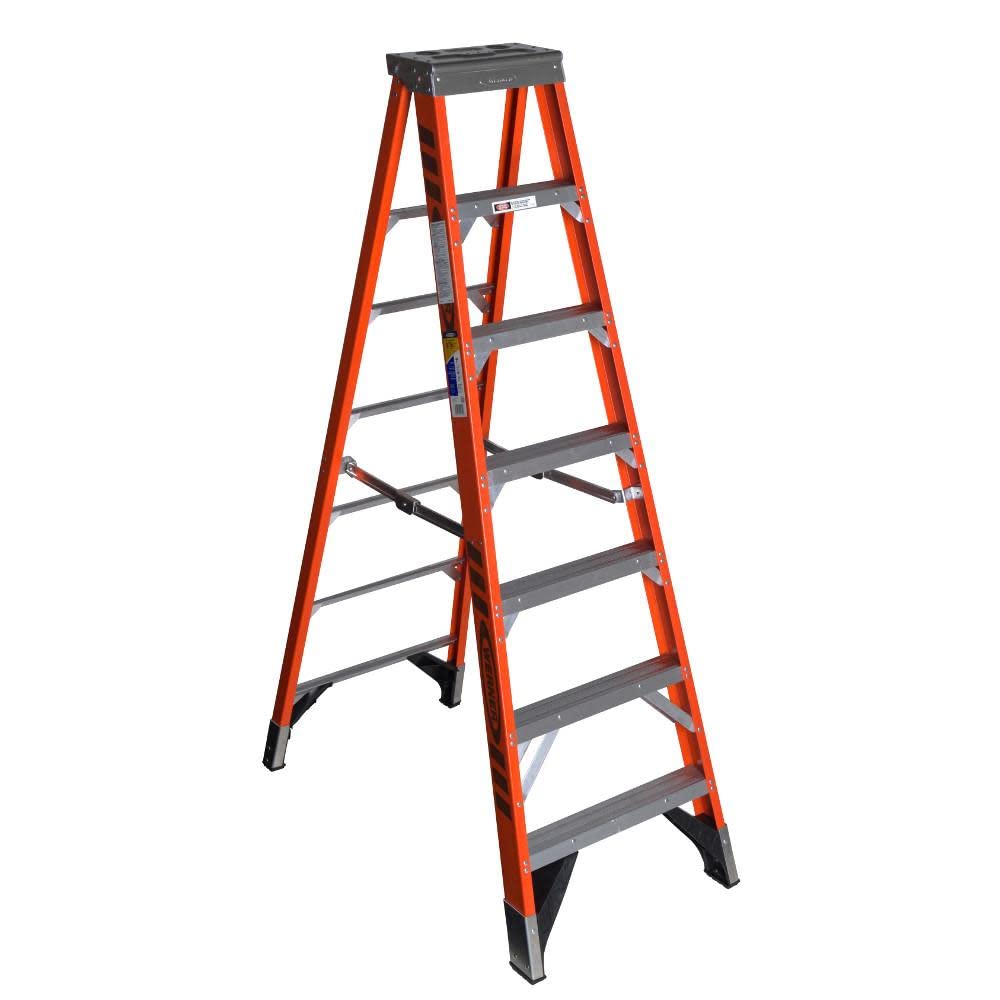 Premium Werner (7407) Step Ladder, Fiberglass