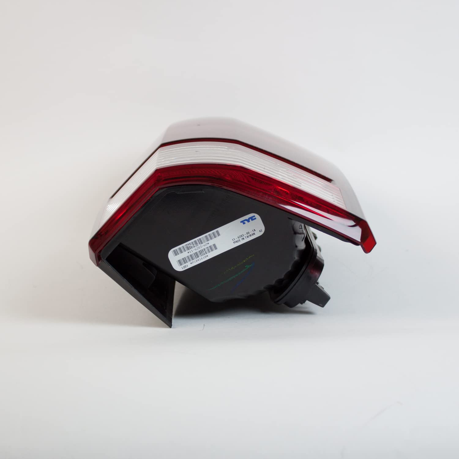 Right TYC Tail Light Assembly Compatible with 2007-2011 Dodge Nitro