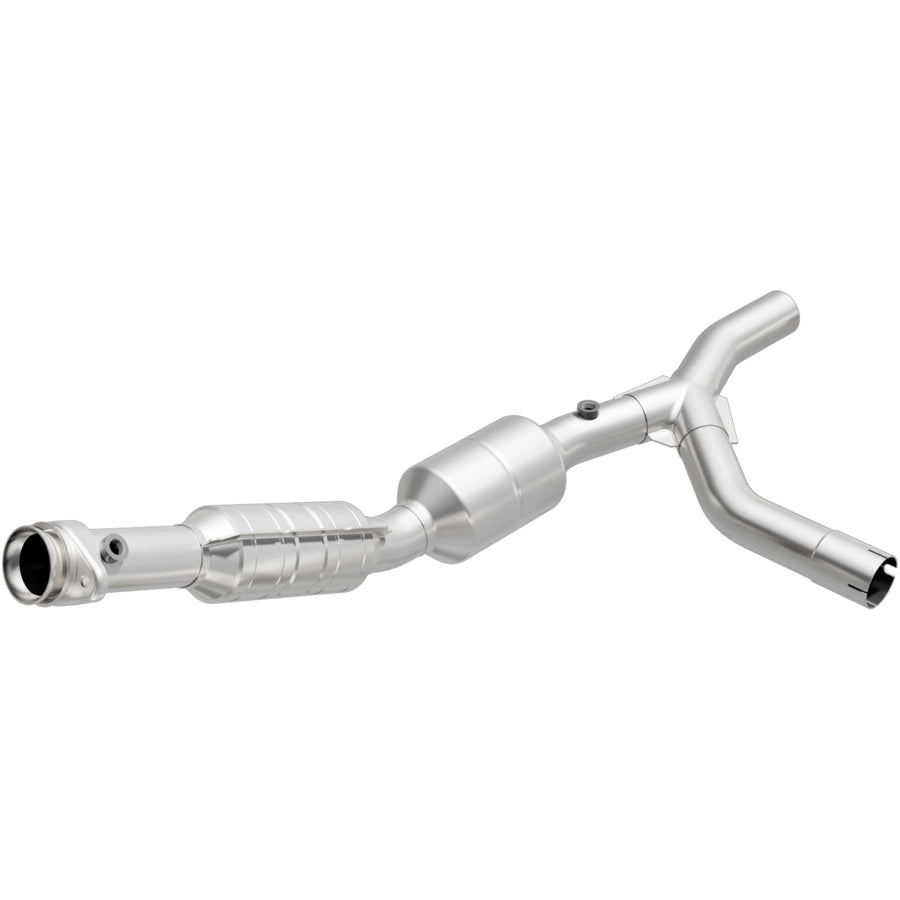 Catalytic Converter MagnaFlow 24308: HM Grade, Direct-Fit (Federal/EPA Compliant)