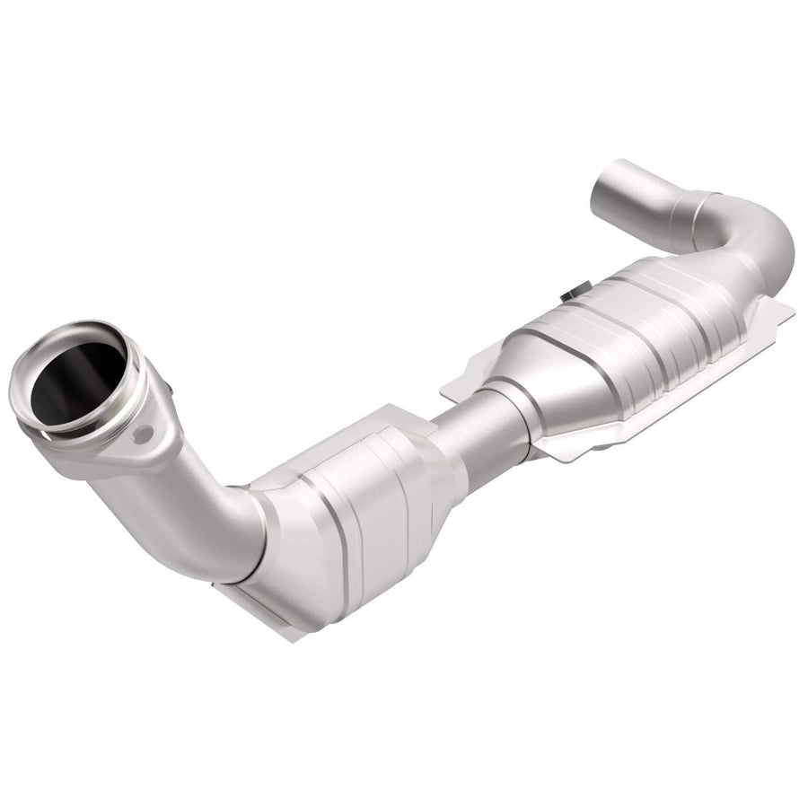 California Grade MagnaFlow Catalytic Converter 447137: Direct-Fit, Compatible with 1999-2000 Ford F-150 (CARB Compliant)