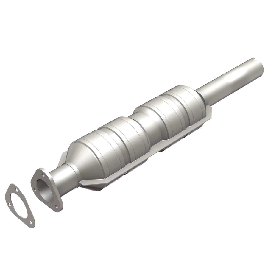 MagnaFlow 55320 Catalytic Converter: HM Grade, Direct-Fit, For Select Ford E-150, Ford E-250, Ford E-350, Ford E-450 (EPA Compliant)