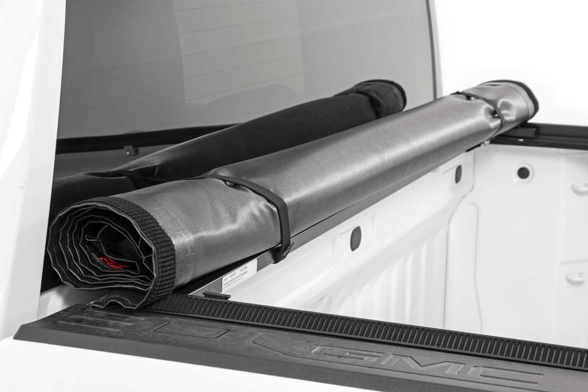 Soft Roll-Up Bed Cover Rough Country for Chevy Silverado & GMC Sierra 1500/2500HD/3500HD (2014–2019 & Classic) - Fits 5'9 Bed, Low-Profile Vinyl Tonneau Cover