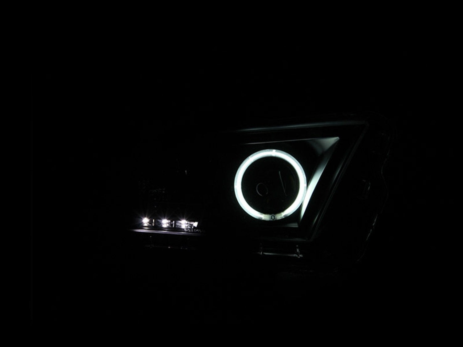 Black Clear AnzoUSA Projector Halo Headlight for Ford Mustang - (Sold in Pairs)