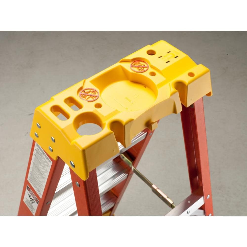 6208 Werner 300-Pound Duty Rating Type IA Fiberglass Stepladder, 8-Foot