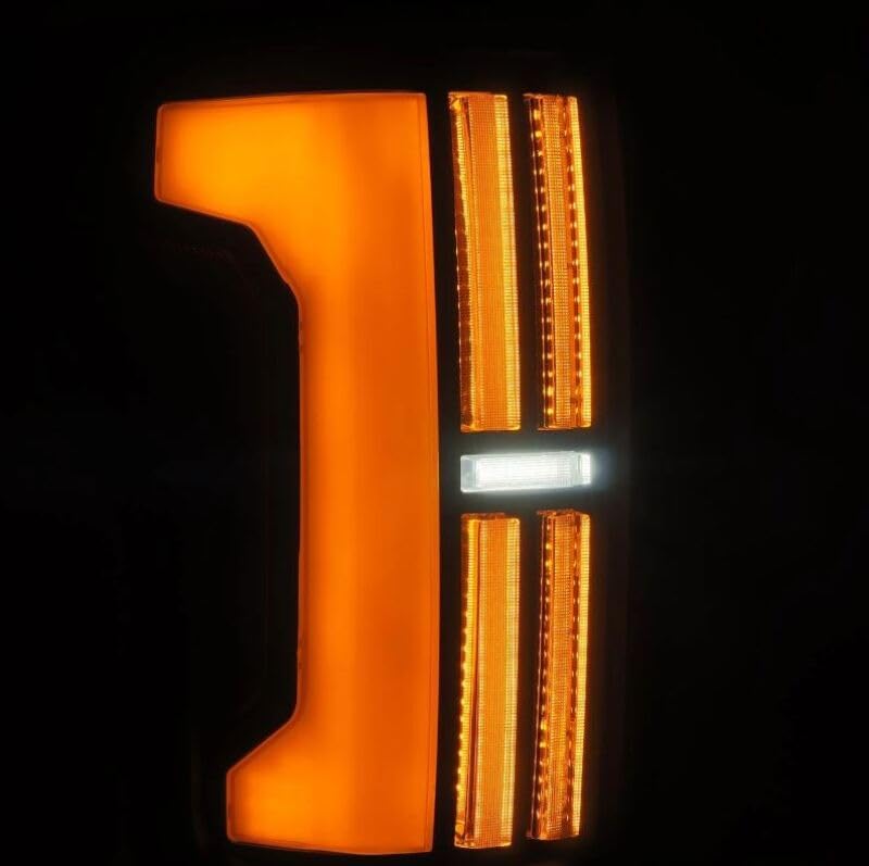 ARX NOVA AlphaRex 670032 Tail Lights
