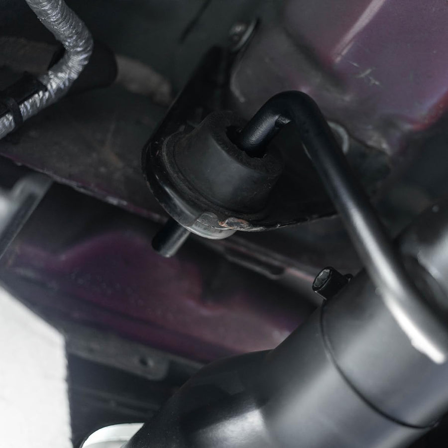 MBRP 5.0L Ford Mustang GT 18-21 T304 SS 2.5i Axle-Back, Dual Rear Exit with Quad CF Tips