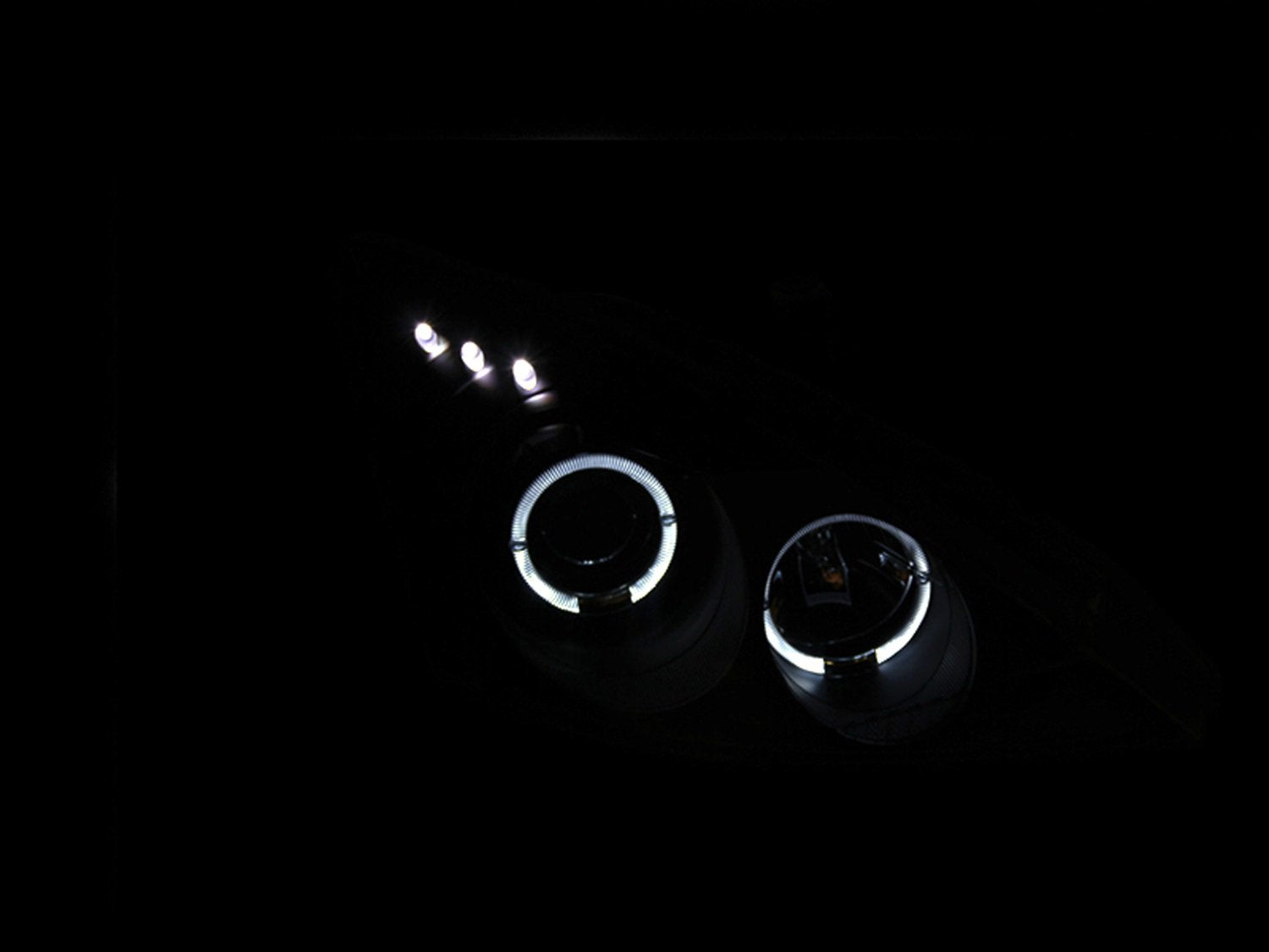 Black Clear AnzoUSA Projector Halo Headlight with LED for Ford Focus - (Sold in Pairs)