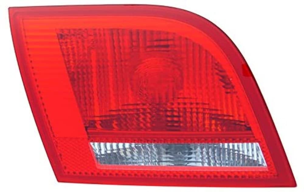 AD040-U000L Eagle Eyes Tail Light