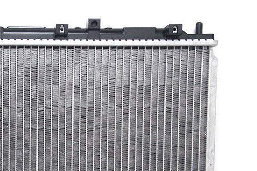 Mitsubishi Mirage 1.5L 2002-1997; CSF 3102 Radiator Mitsubishi Mirage 1.8L 2002-1997