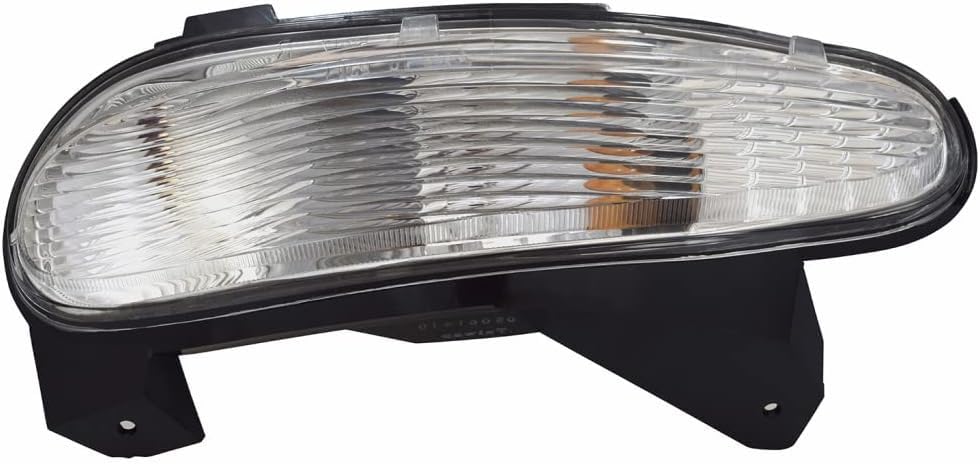 Left TYC Turn Signal/Parking Light Assembly Compatible with 2005-2009 Buick Lacrosse