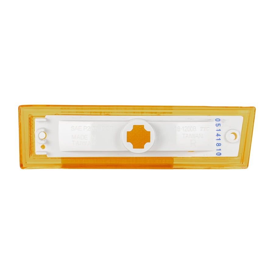 Chevrolet/GMC TYC 18-1200-01 Passenger Side Replacement Side Marker Lamp