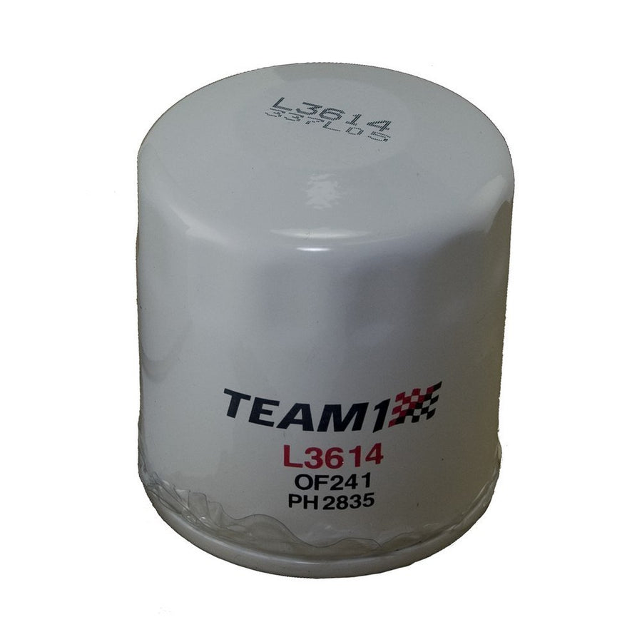 Omix | Omix-Ada 17436.09 Engine Oil Filter | OE Reference: 4105409 | Fits 2002-2011 Jeep Liberty KJ / Wrangler JK 2.4L / 3.8L