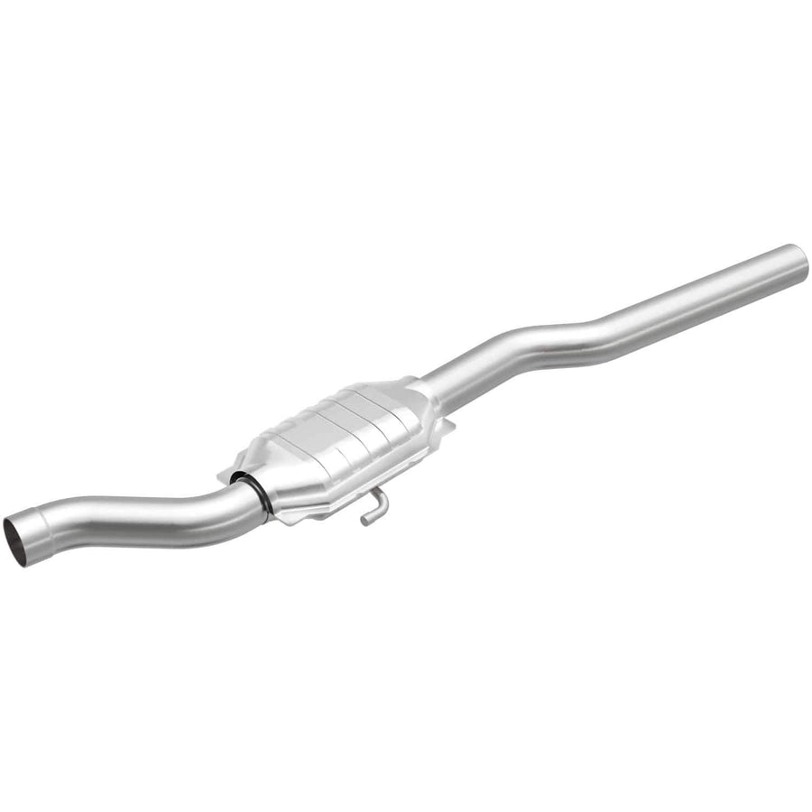 Catalytic Converter MagnaFlow 93276: Standard Grade, Direct-Fit (Federal/EPA Compliant)
