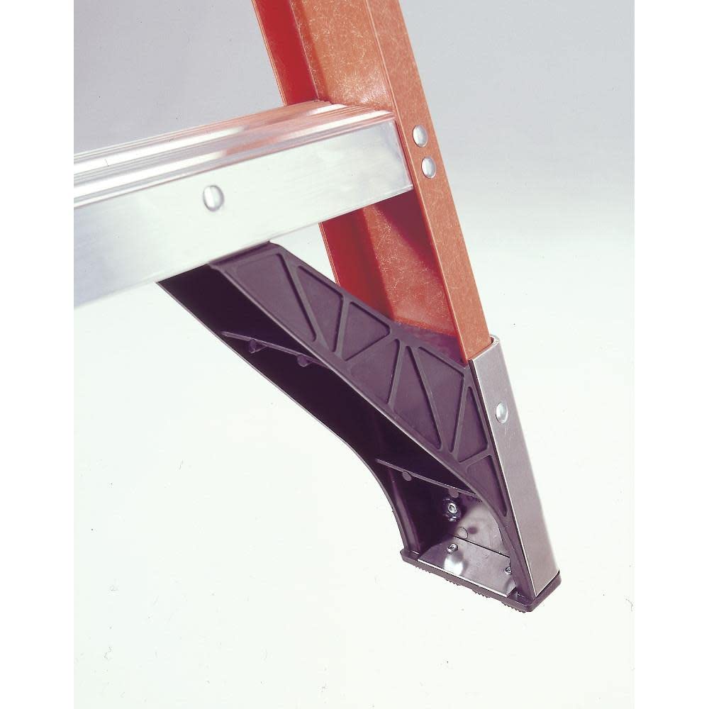 Premium Werner (7407) Step Ladder, Fiberglass