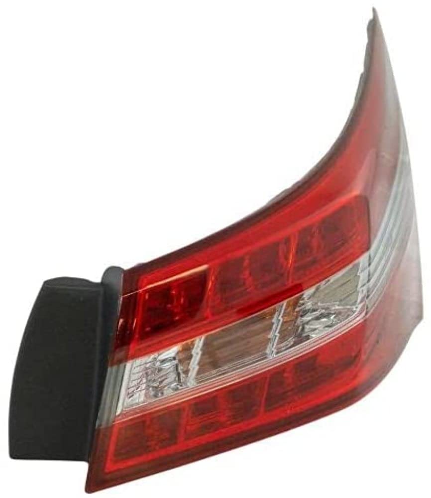 Toyota AVLN Tail Light Assembly Fits 16-17