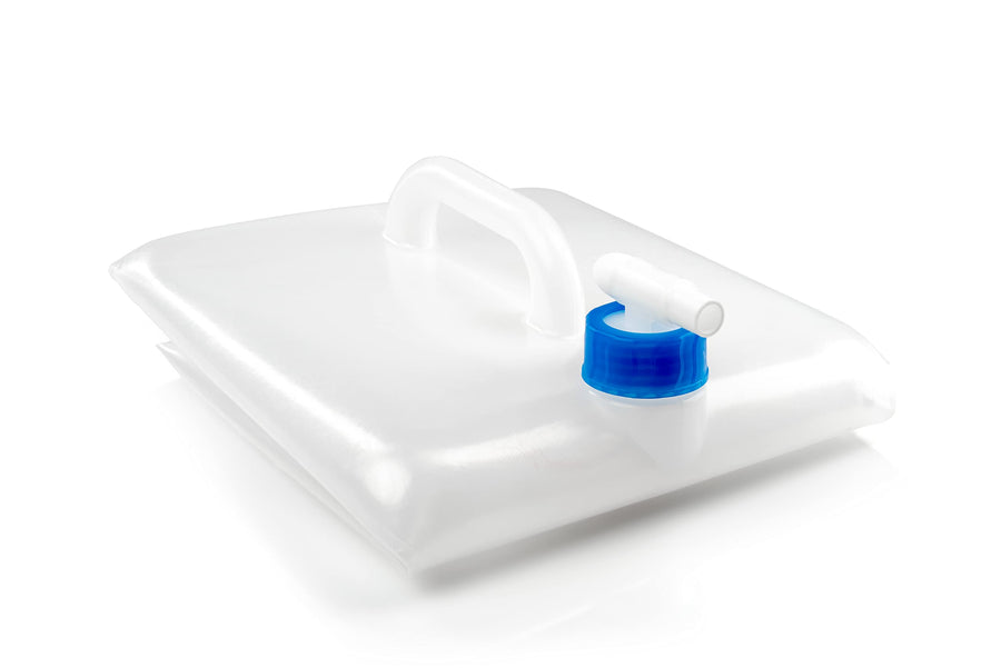 GSI Outdoors Water Cube 55425 Robust and Durable BPA-Free – Collapsible, Odorless, Leak-Proof, Food Safe, Water Carrier and Jug with Tap for Camping and Emergency Supplies - 10L