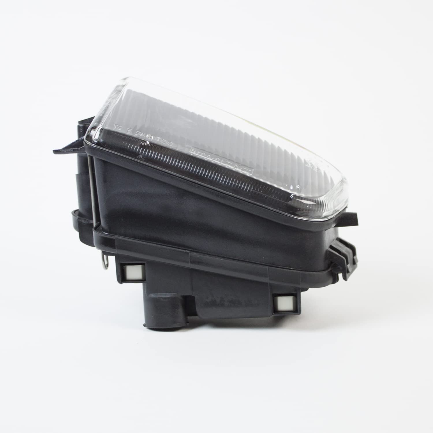 BMW 5 Series TYC 19-0016-00 Driver Side Replacement Fog Light