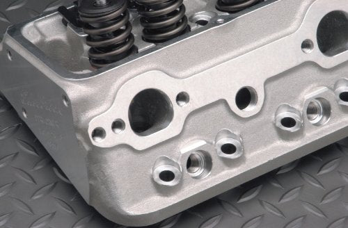 Performer Cylinder Head Edelbrock 60759