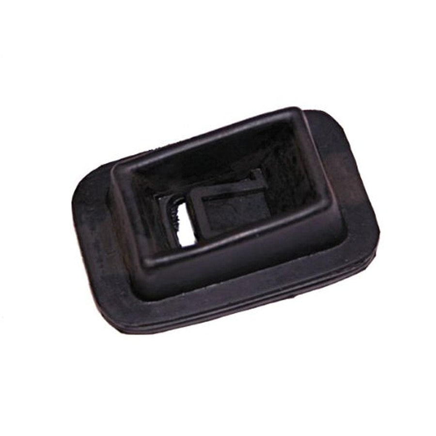 16918.01 | Omix-Ada | Clutch Fork Boot | OE Reference: 3173646 | Fits 1972-1975 Jeep CJ