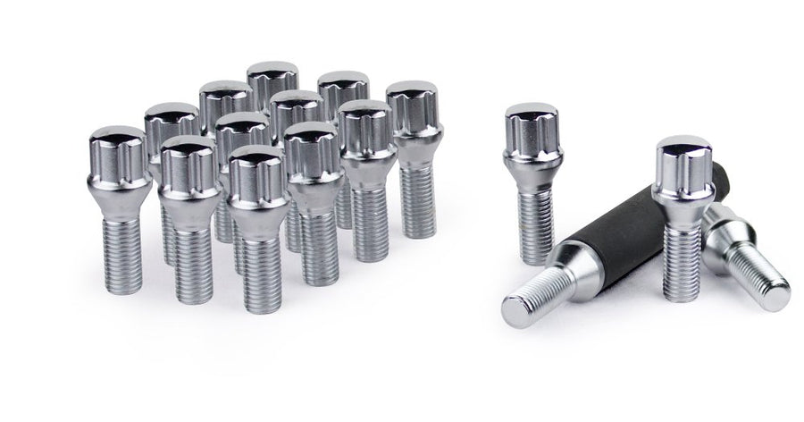 Small Diameter Gorilla Automotive 17015SD-16 Chrome 4 Lug Kit (12mm x 1.50 Thread Size) - Pack Of 16