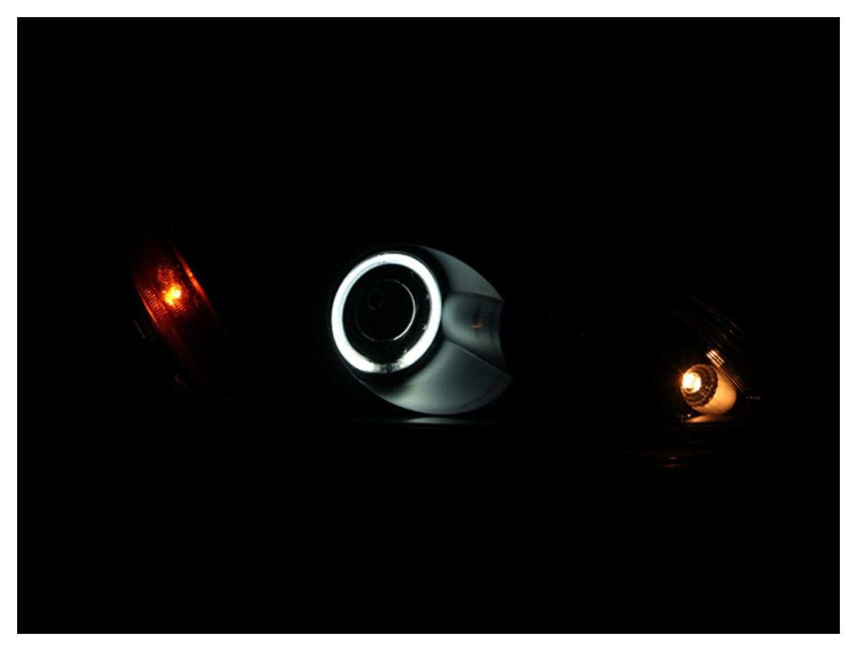 121102 ANZO USA Headlight Set w/CCFL Halo-Black Projector