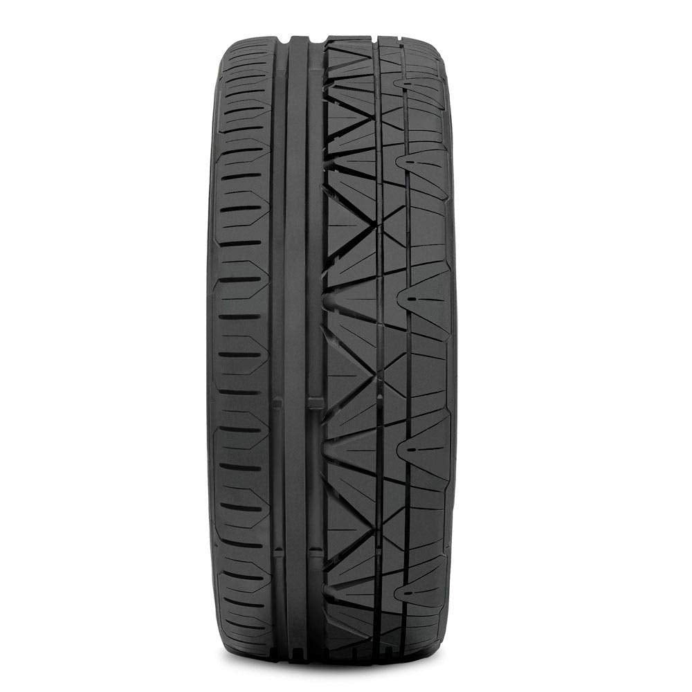 245/35ZR21 Nitto Invo 96W
