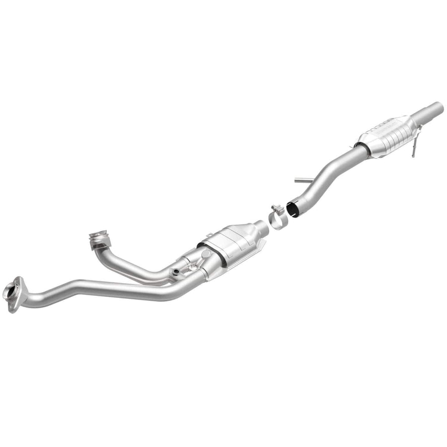 Catalytic Converter MagnaFlow 334302: California Grade, Direct-Fit (CARB Compliant)