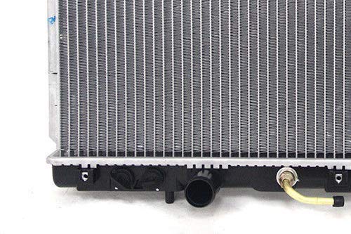 Mitsubishi Mirage 1.5L 2002-1997; CSF 3102 Radiator Mitsubishi Mirage 1.8L 2002-1997