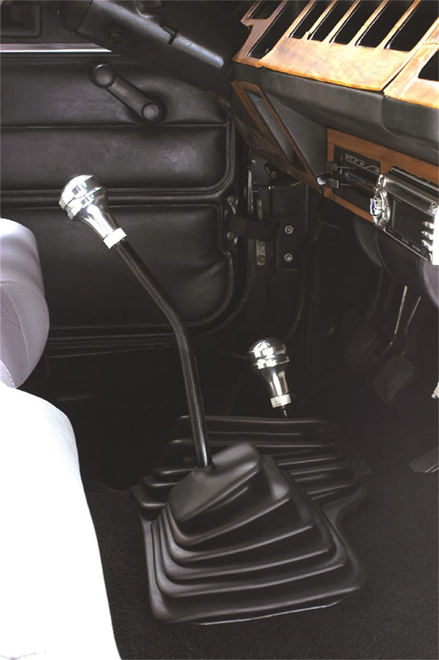Polished Rampage Products Billet Shift Knob for Jeep Wrangler YJ | 5-Speed Shift Pattern, Billet Aluminum, Polished | 46006 | Fits 1987-1995 Jeep Wrangler YJ