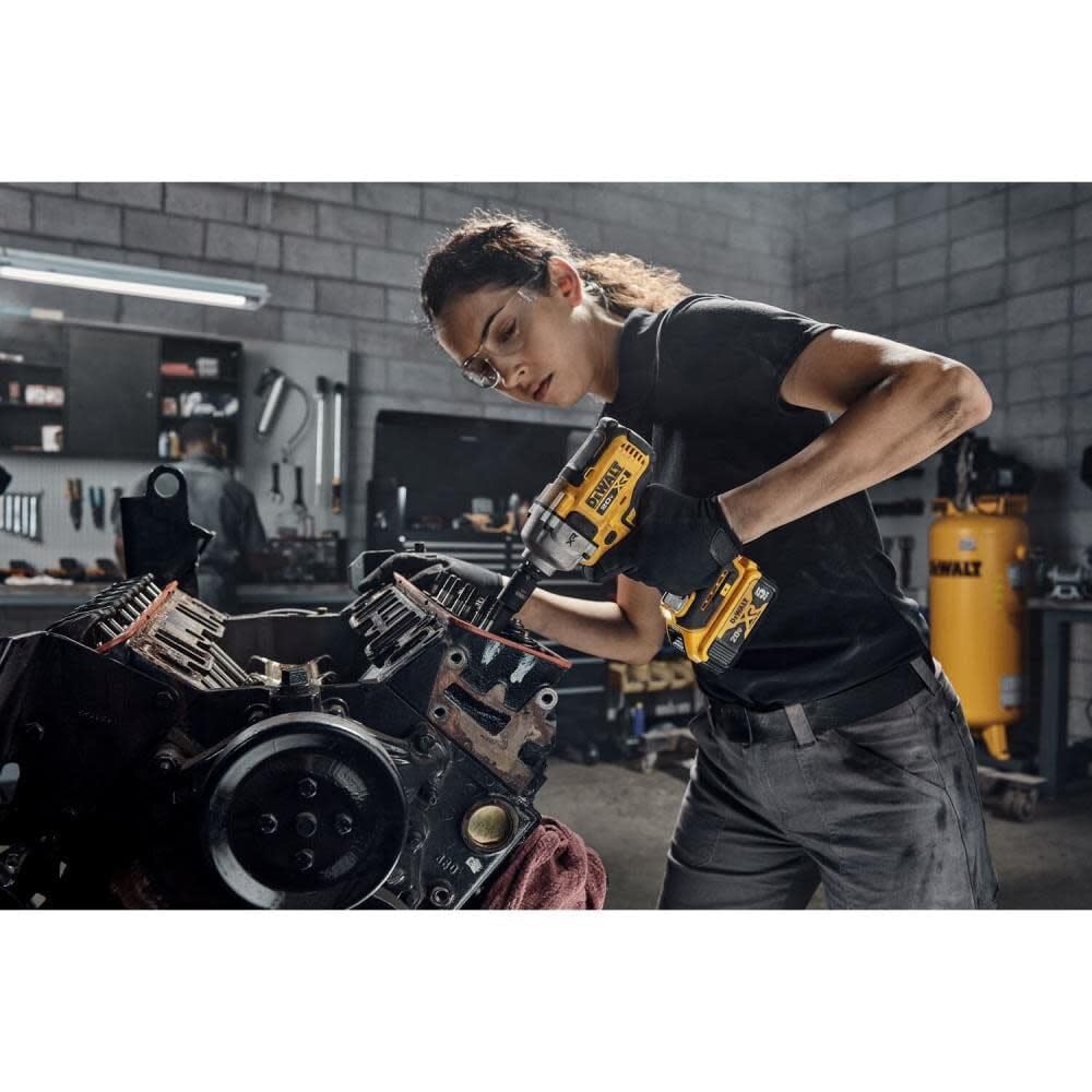 DEWALT 20V MAX Impact Wrench, 1/2 inch Cordless, 2 Batteries and Charger Included (DCF891P2)