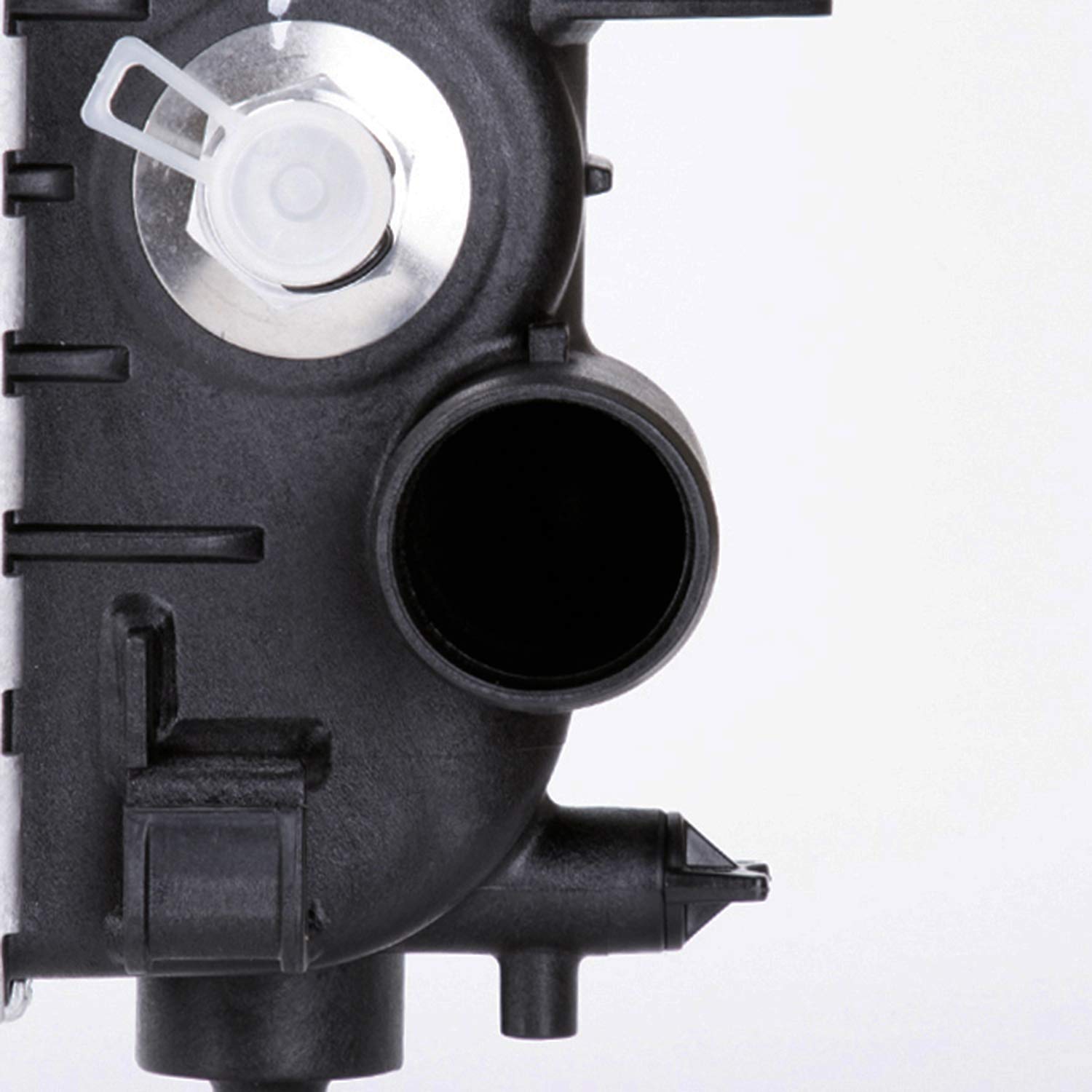 Radiator TYC 13397 Compatible with 2014-2015 Chevrolet Silverado 1500