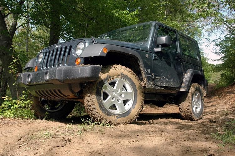 1.75" Lift Kit Rough Country for 2007-2018 Jeep Wrangler JK - 65130