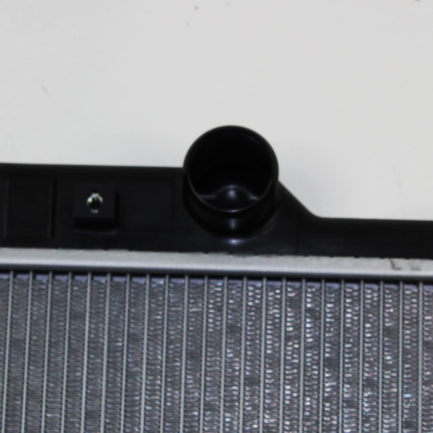 RADIATOR TYC - 13093