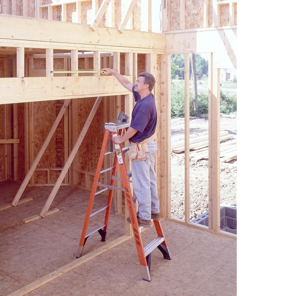 7406, Werner, 6' Fiberglass 375 Lb. Stepladder, Type Iaa