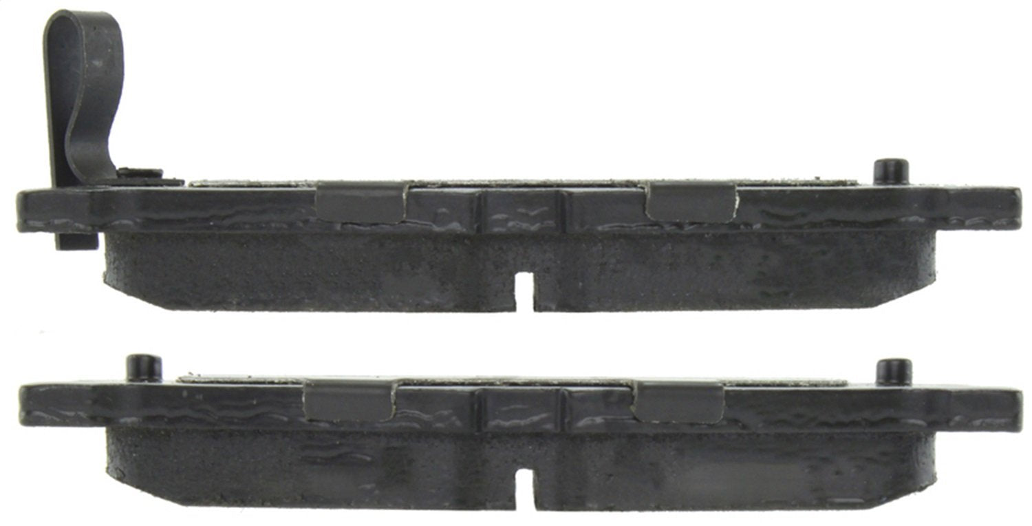 Rear StopTech 308.08910 Brake Pads with Shims and Hardware Street