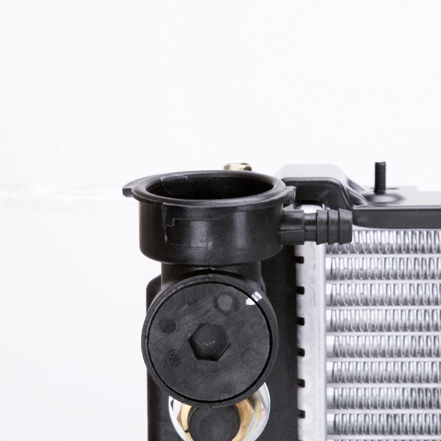 Radiator TYC 1193 Compatible with 1991-2000 Jeep Cherokee