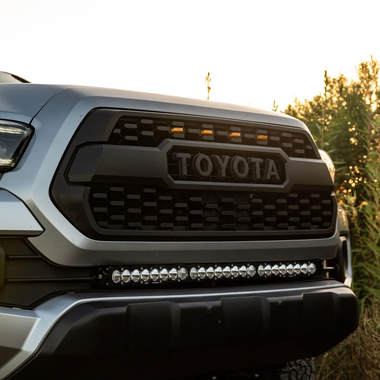 Baja Designs 30-inch S8 LED Bar Bumper Light Kit for Toyota Tacoma 2016-21 Truck (Driving/Combo; Clear)