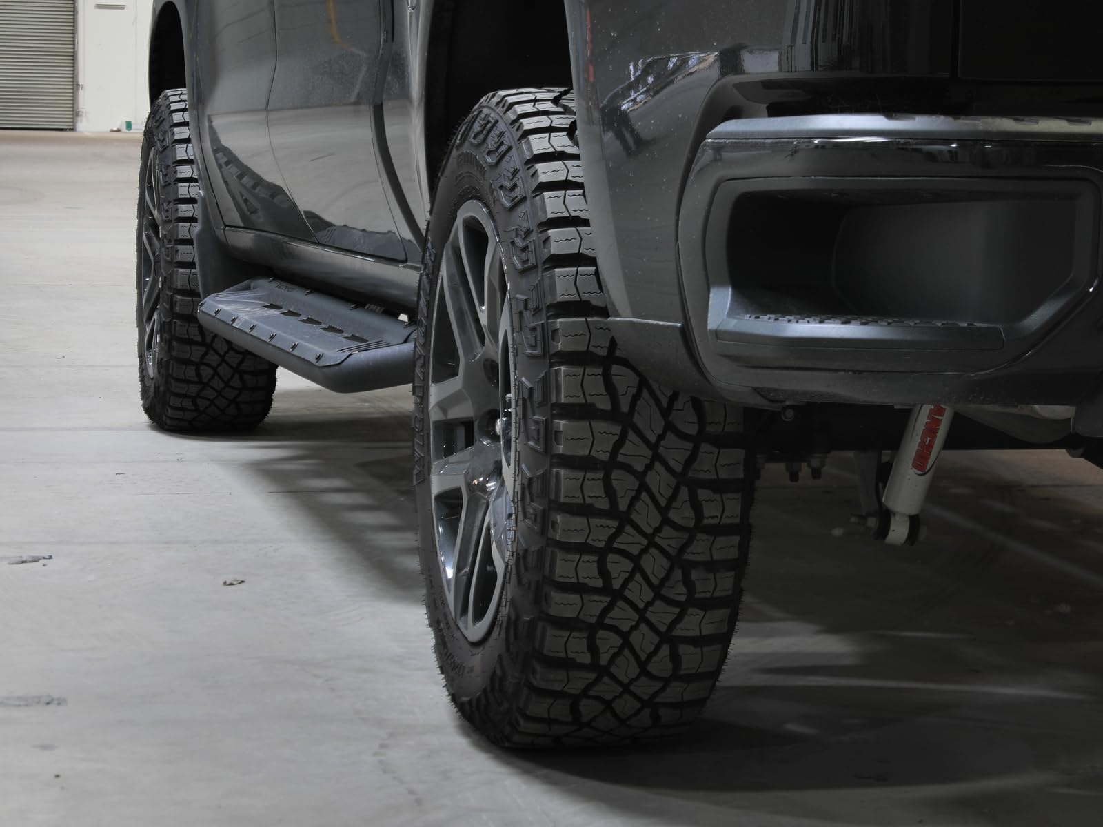 Forged Aluminum Wheel Spacers aFe Control - #610-40T002-B - Chevrolet 1500 19-25 6x5.5mm, CB 78.1mm, 2 in Thickness