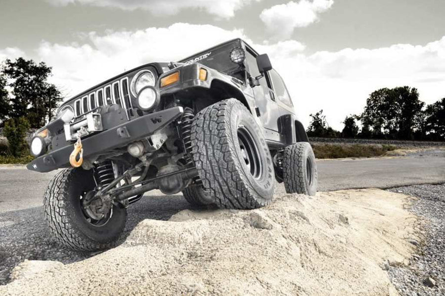 4" Rough Country Lift Kit w/V2 Shocks for 2003-2006 Jeep Wrangler TJ - 90777