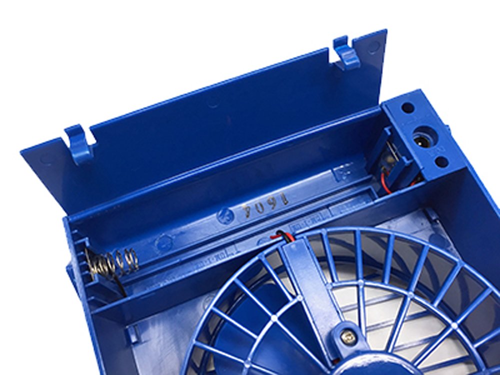 Fan Cooling for Cage of Dogs